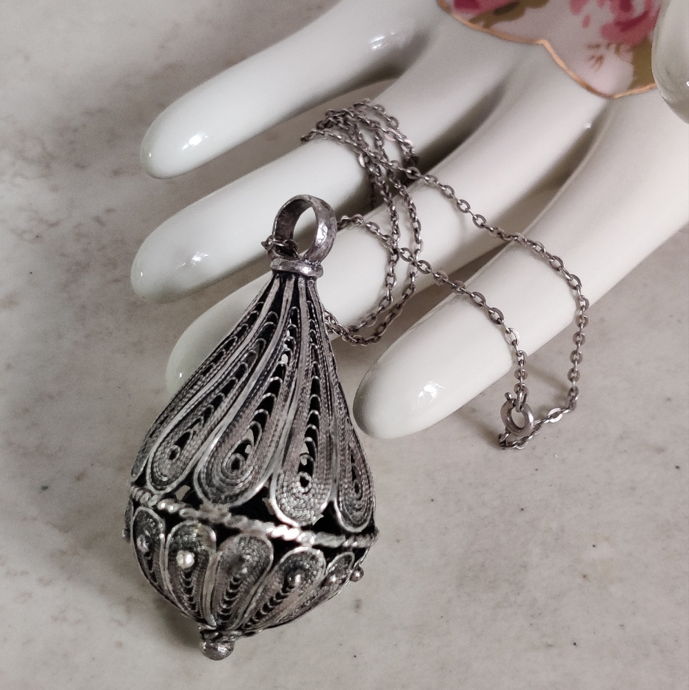 Vintage Silver Filigree Lantern Shaped Pendant Ambergris Amulet Necklace